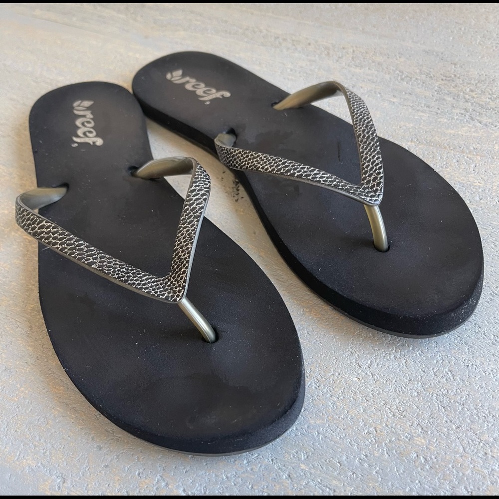 Ladies Reef Flip Flop Sandals with Faux embossed croc Womens Size 8-9